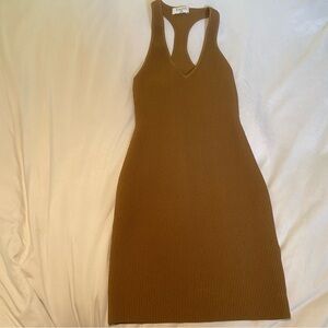 Aritzia babaton sculpt knit dress